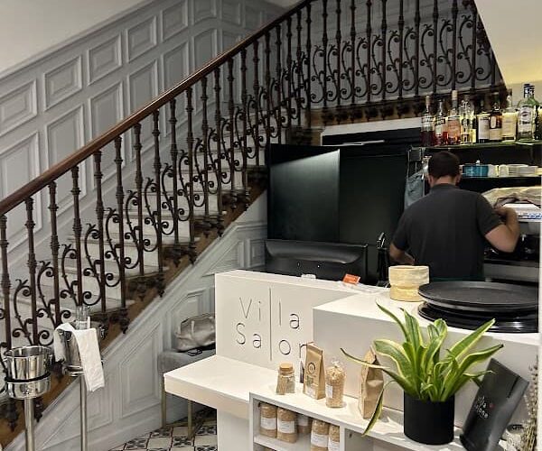 Restaurant Villa Salone à Salon-de-Provence, France