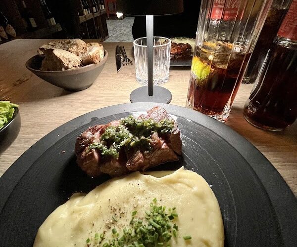 Vivons restaurant à La Roche-sur-Yon, France