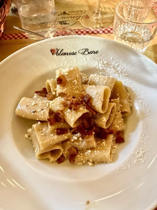 Restaurant Volemose bene à Milan, Italie