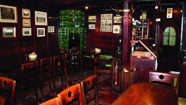 Restaurant Weinstube Zur Kiste à Stuttgart, Allemagne