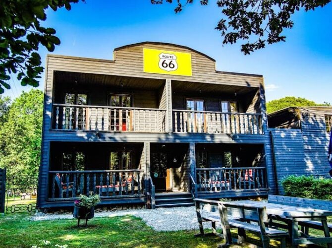 Restaurant Western-City – Crystal Palace à Chaudfontaine, Belgique