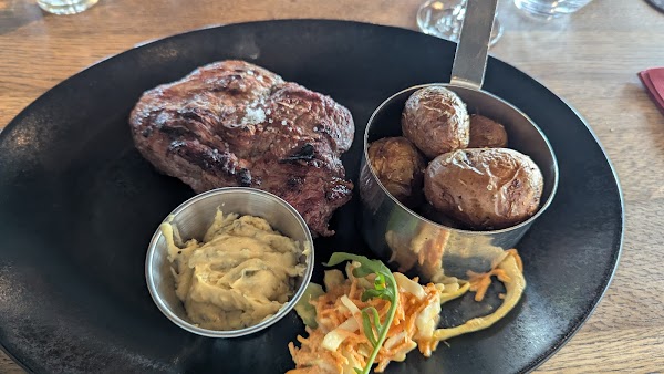 Restaurant Wood and Bro à Dunkerque, France