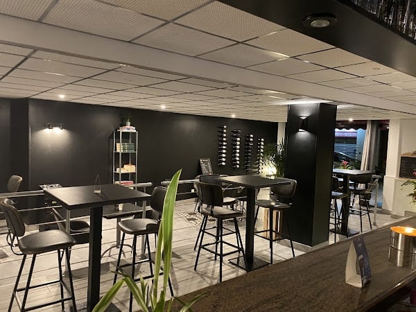 Restaurant XVIII-X bar st eloi à Gimont, France