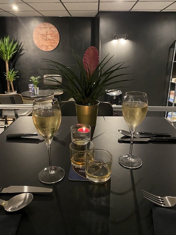 Restaurant XVIII-X bar st eloi à Gimont, France