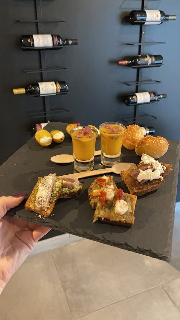 Restaurant XVIII-X bar st eloi à Gimont, France