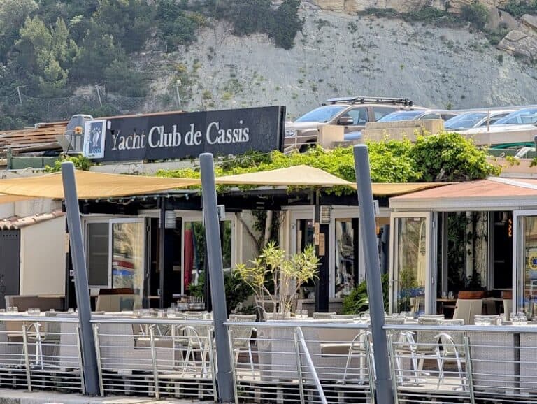 Restaurant YACHT CLUB DE CASSIS à Cassis, France — photo 1