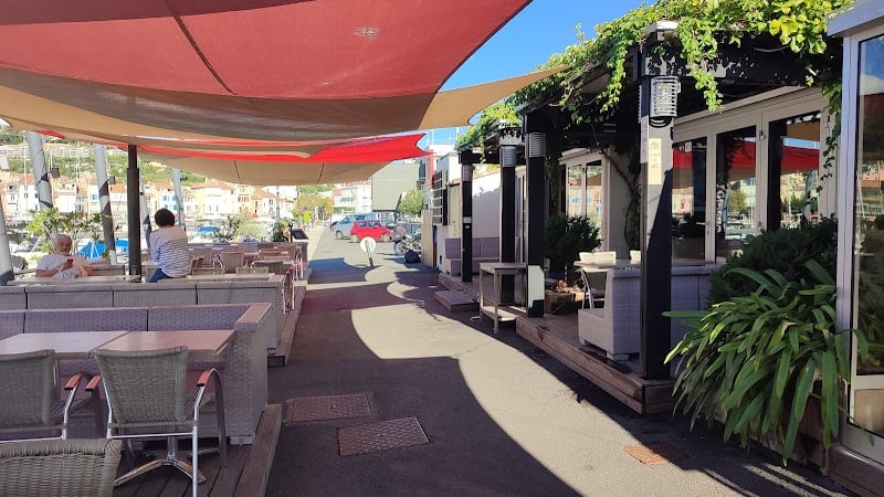 Restaurant YACHT CLUB DE CASSIS à Cassis, France