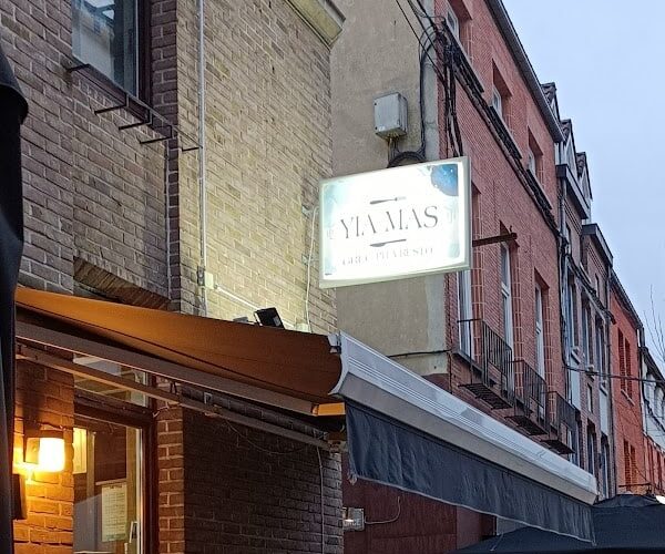 Restaurant Yia Mas à Wavre, Belgique