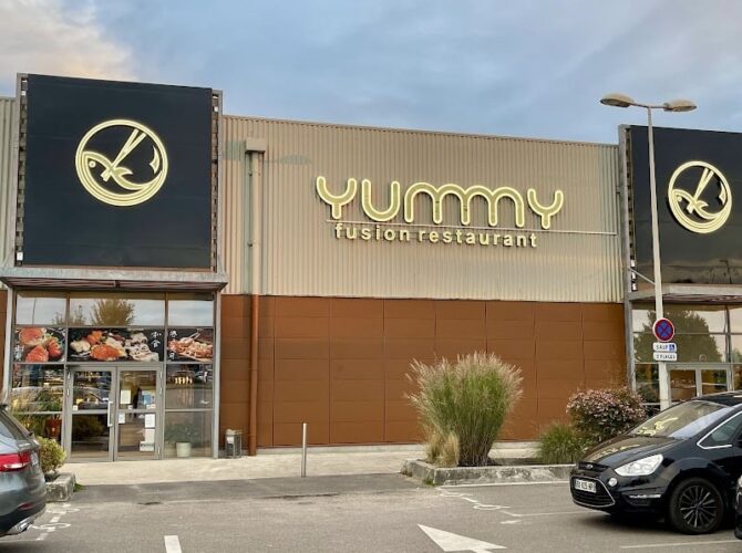 Restaurant YUMMY à Beaurains, France