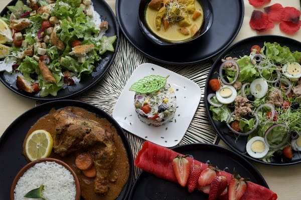 Restaurant yummy Place à Nevers, France