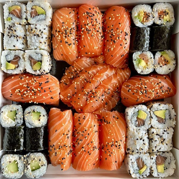 ZA TORIKO-Restaurant Asiatique-Japonais-Coréen « Reconnu Gault & Millau juin 2025/2026 ». 🇰🇭🇯🇵🇰🇷✨✨✨✨✨ à Hennebont, France