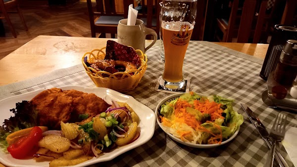 Restaurant Zum Brünnstein à München (Munich), Allemagne
