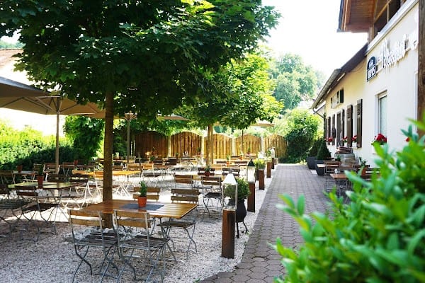 “Zum Pferchtal” Restaurant – Café – Biergarten à Blieskastel, Allemagne