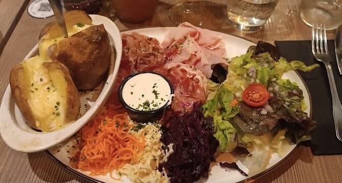 Restaurant 100 Patates – Metz-Centre à Metz, France