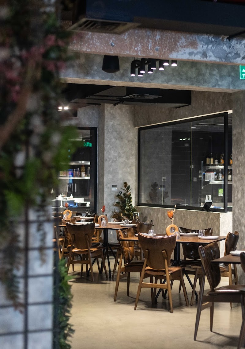 Restaurant 11 Woodfire à Dubaï, Émirats arabes unis