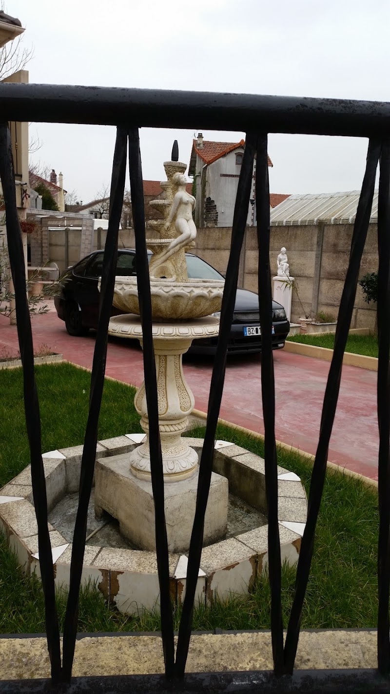 Restaurant 24i à Gonesse, France