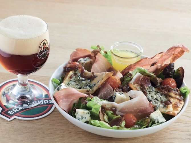 Restaurant 3 Brasseurs Éragny-Sur-Oise à Éragny, France