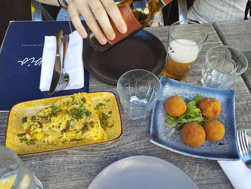 Restaurant Alipio | Resto à Tapas à Levallois-Perret, France