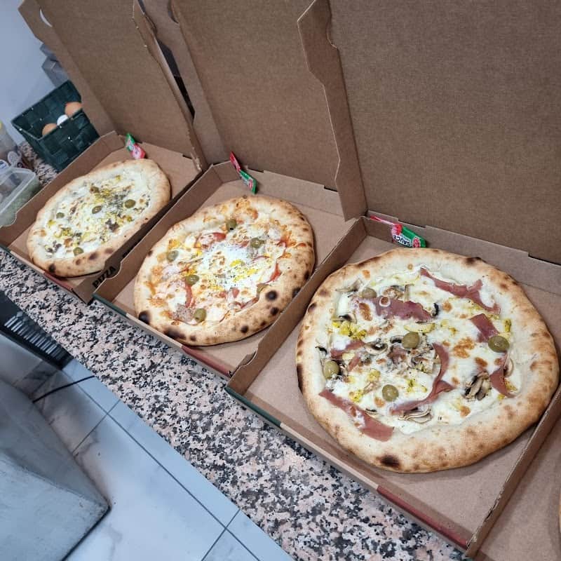 Restaurant Amigo Pizza à Longjumeau, France