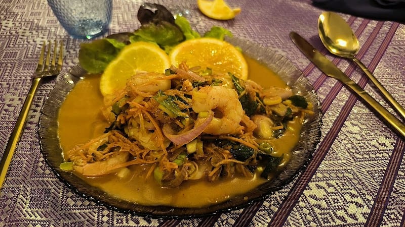 ARIYA RESTAURANT à Saint-Brieuc, France