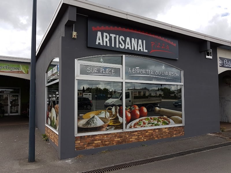 Restaurant Artisanal Pizza🍕 à Saint-Germain-du-Puy, France