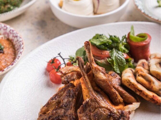 Asil Dubai – Turkish, Lebanese and Moroccan Restaurant à Dubaï, Émirats arabes unis