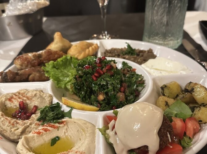 Restaurant Assanabel à Paris, France