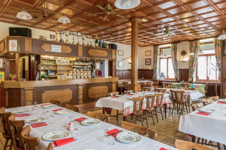 Restaurant Au Boeuf à Schwindratzheim, France — photo 1