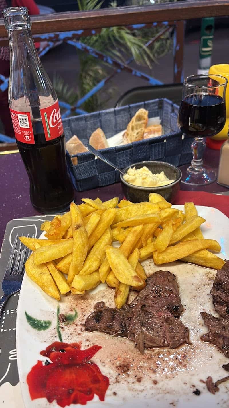 Restaurant Au Bon Piccolo à Bonneuil-en-France, France