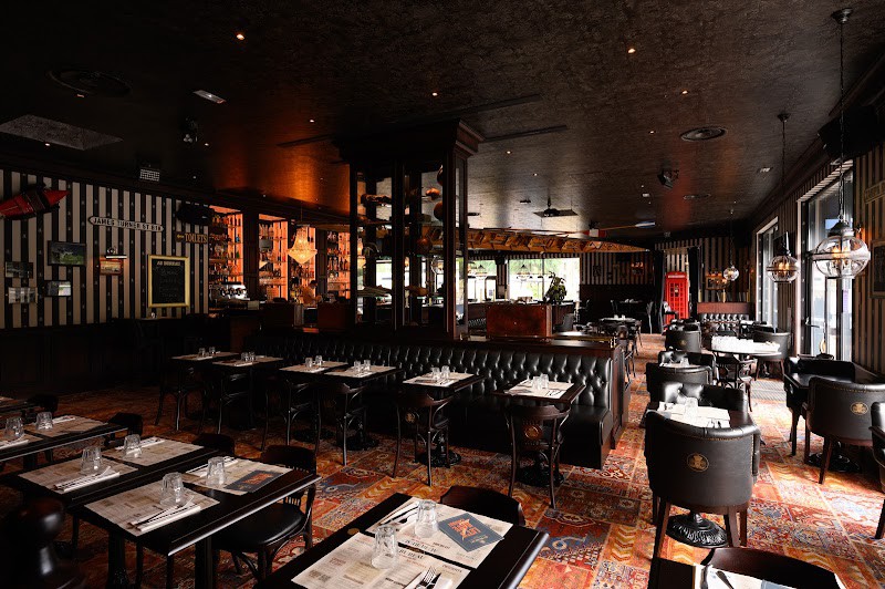 Restaurant Au Bureau – Pub et Brasserie à Éragny, France