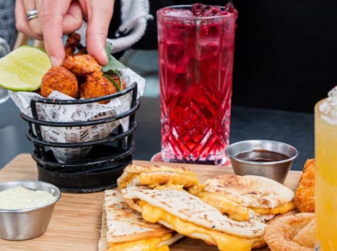 Restaurant Au Bureau – Pub et Brasserie à Bordeaux, France