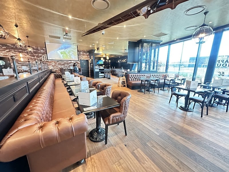 Restaurant Au Bureau – Pub et Brasserie à Gennevilliers, France