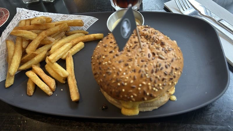 Restaurant Au Bureau – Pub et Brasserie à Colombes, France