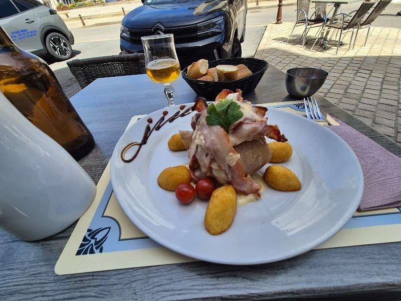 Restaurant Au Normandy à Sées, France