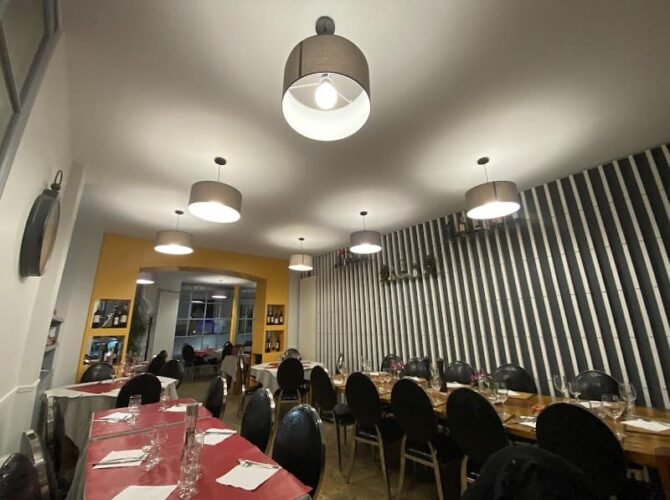 Restaurant Au Petit Châlet à Colombes, France