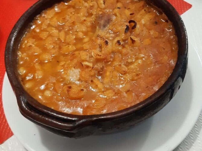 Restaurant Au Petit Châlet à Colombes, France