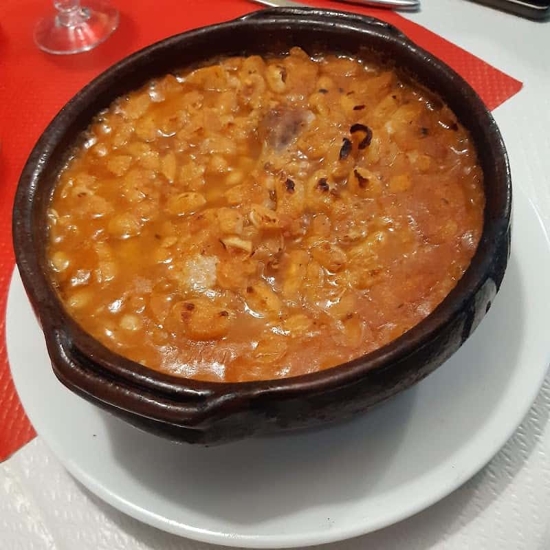 Restaurant Au Petit Châlet à Colombes, France