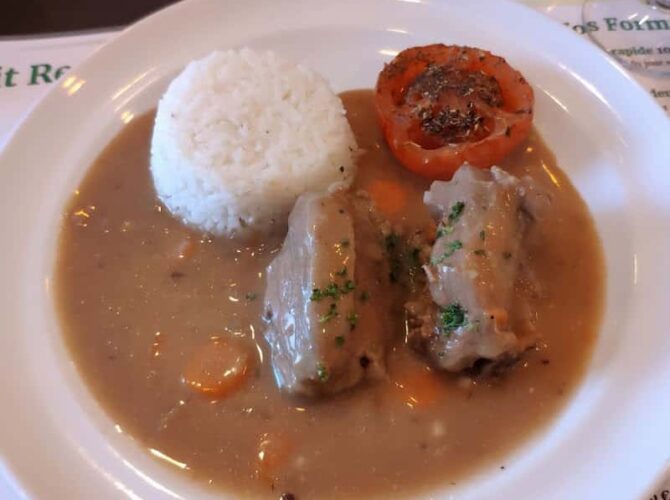 Restaurant Au Petit Resto à Gardanne, France