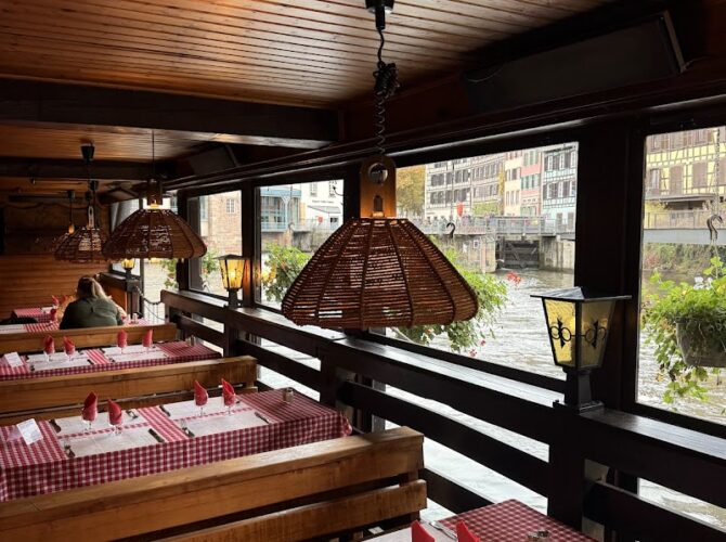 Restaurant Au Pont Saint-Martin à Strasbourg, France