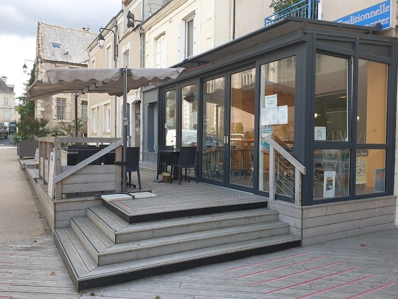 Restaurant Au Resto’ à Rochefort-sur-Loire, France