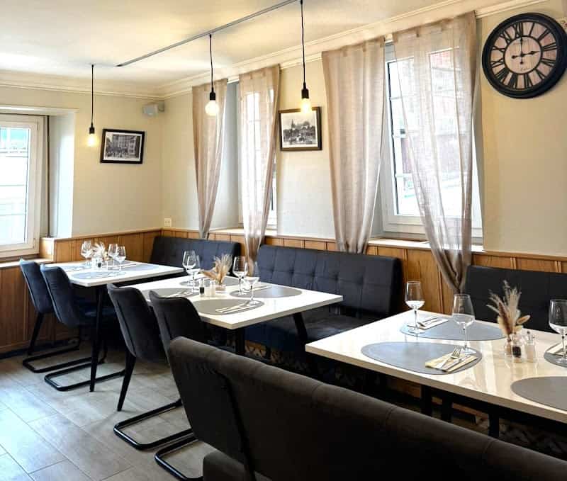 Auberge, Café et restaurant de l’Union à Lens, Suisse