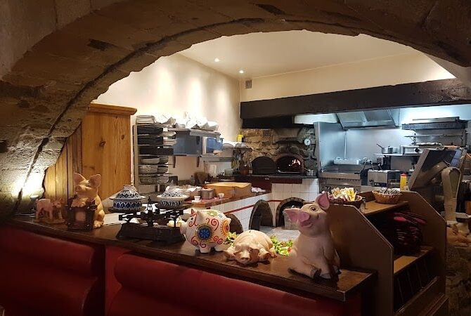 Restaurant Auberge de Dame Carcas à Carcassonne, France