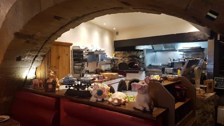 Restaurant Auberge de Dame Carcas à Carcassonne, France — photo 1