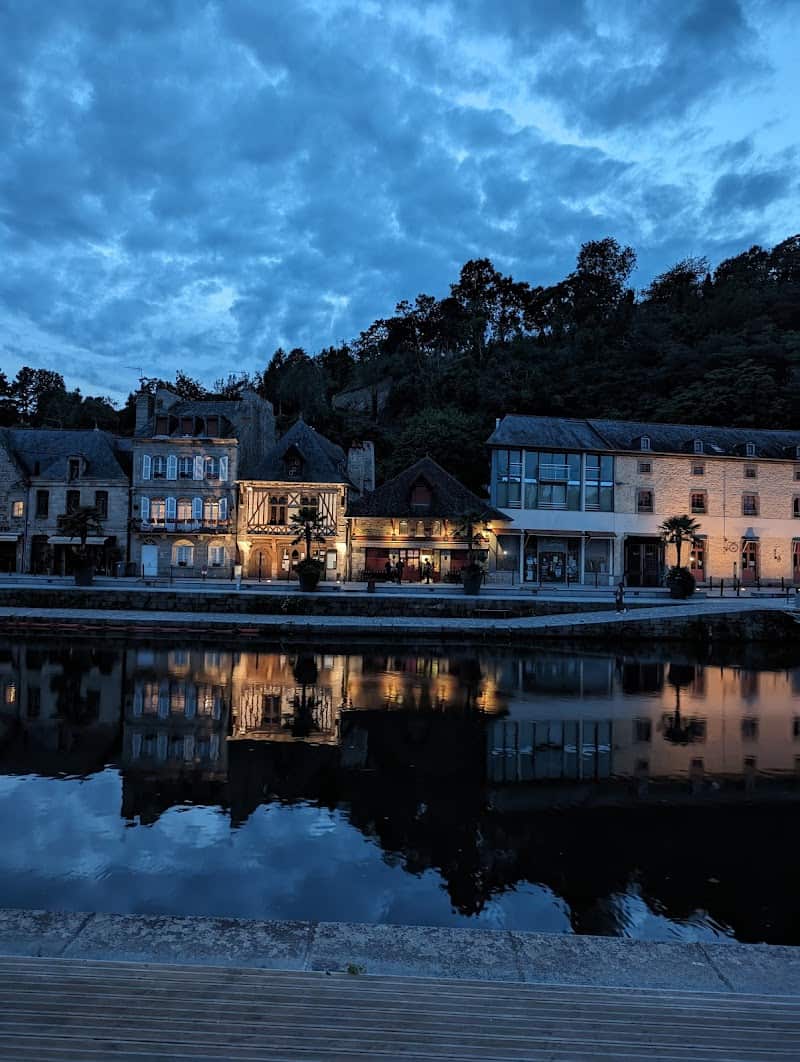 Restaurant Auberge des Terre-Neuvas à Dinan, France