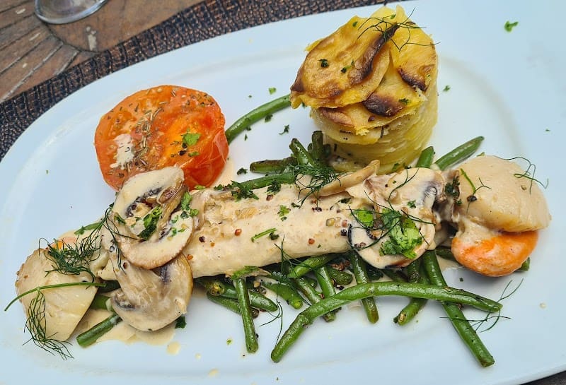 Restaurant Auberge du Soleil Levant à Pierrelaye, France