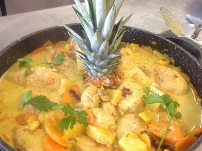 Restaurant Auberge La Calèche. à Peyrens, France