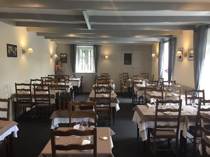 Restaurant Auberge Ty Mamm Doue à Quimper, France