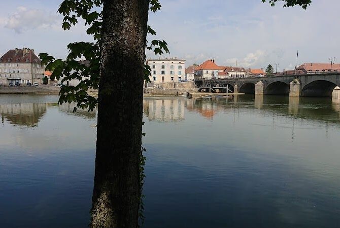 Restaurant Aux 2 Terrasses à Gray, France