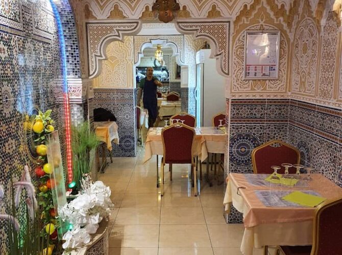 Restaurant Bab Salam à Enghien-les-Bains, France