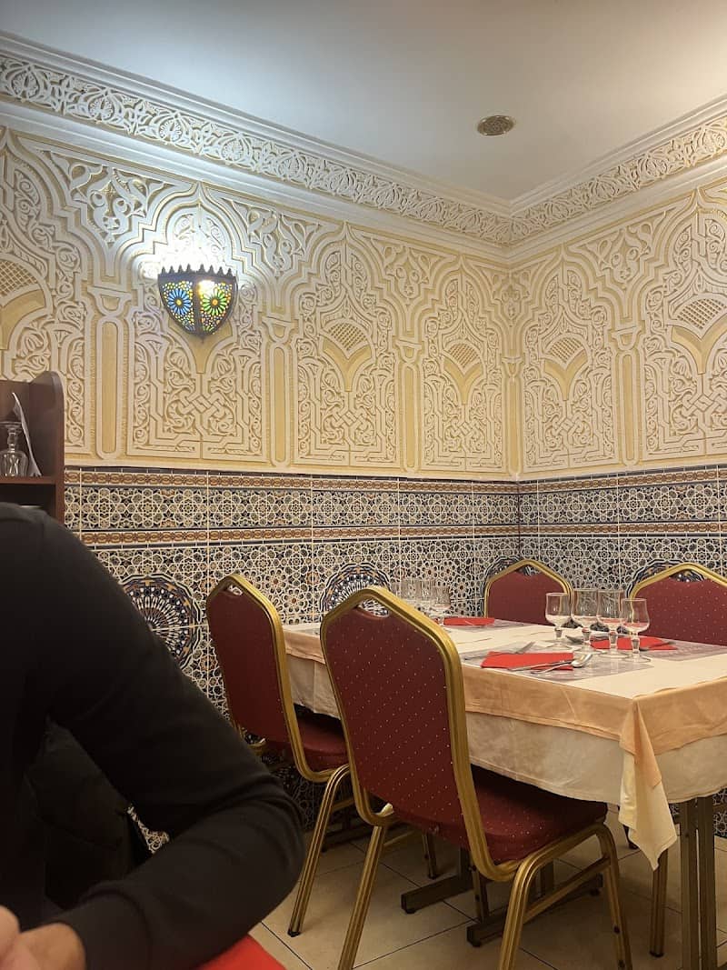 Restaurant Bab Salam à Enghien-les-Bains, France